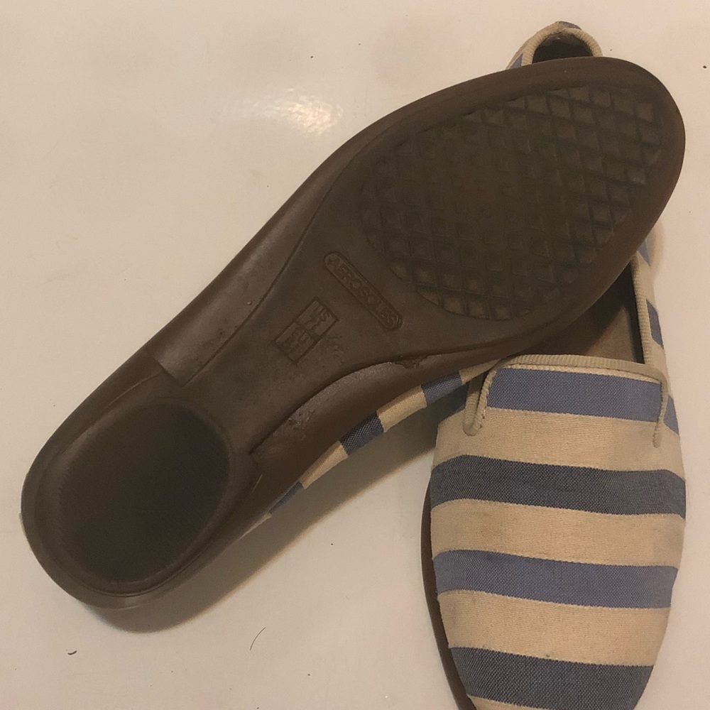 Striped Slip-on Flats - Picture 2 of 2